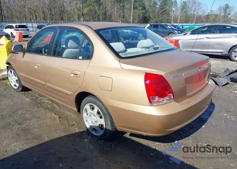 2004 Hyundai Elantra Gls/Gt z USA, uszkodzony, nr VIN KMHDN46D64U722135